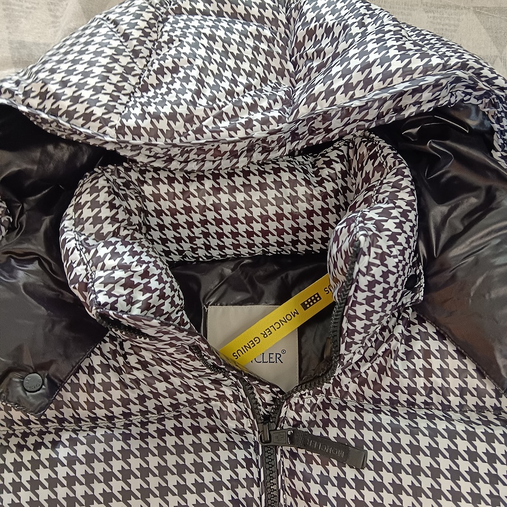 Moncler Houndstooth Thickened Short Down Jacket